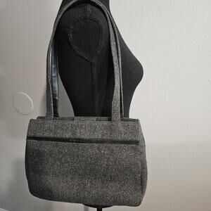 Jones New York Gray Wool Shoulder Bag 8x11x4 Sectional Inside Minimalist LNC